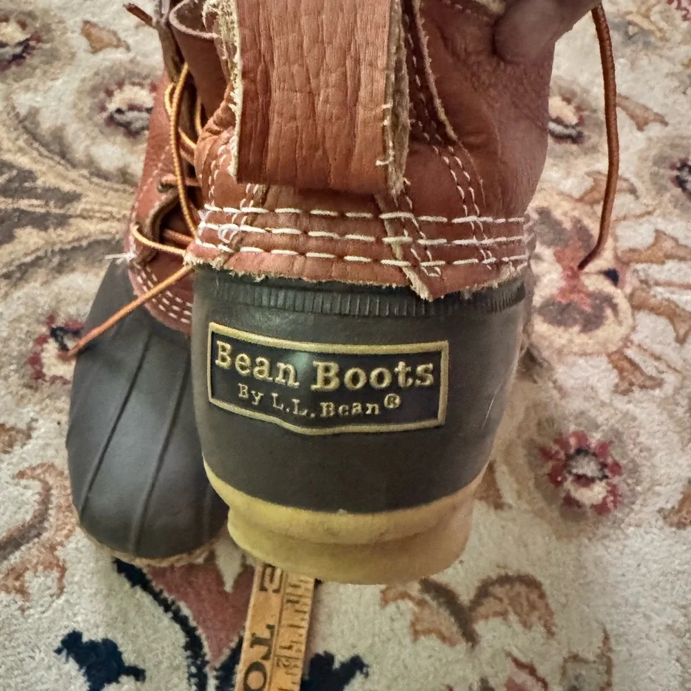 L.L. Bean Bean Boot Men's Sz 8B Women’s Sz 10 Waterproof Duck Boots Original 8